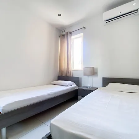 Tonis Apartman